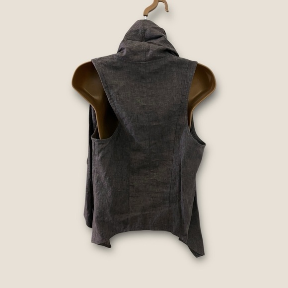 MM Couture by Miss Me Linen Blend Waterfall High Neck Vest Gray Combo S - Picture 2 of 5
